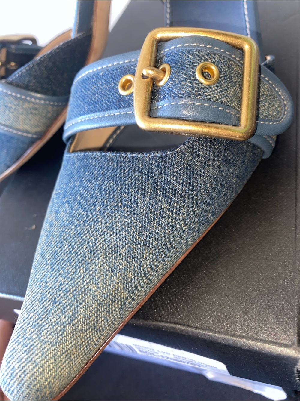 Coach Blue Denim Pointed Slingback Heels with Buckle Sz 8.5 - Picture 5 of 10